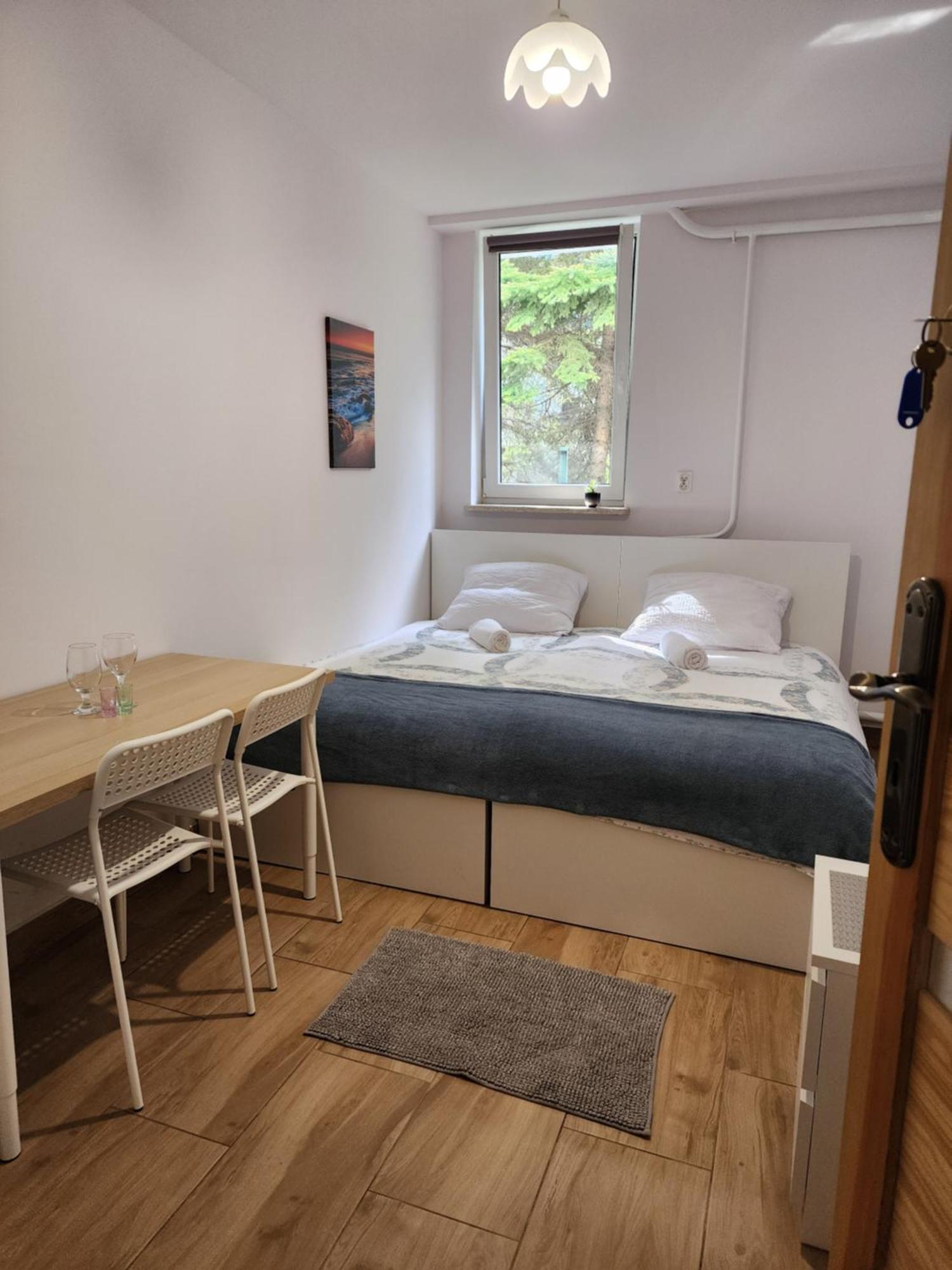 Przytulne Pokoje U Julii Rzeszów Exterior foto